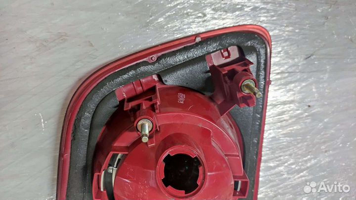 Фонарь крышки багажника задний правый Mazda 3 BK