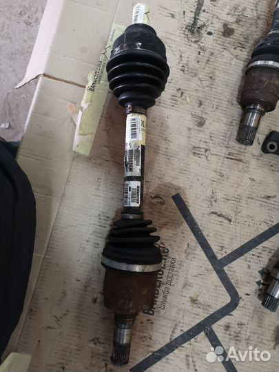 Привод Volvo V50 MW (Переднее Левое)