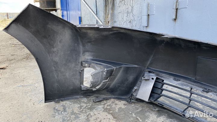 Бампер передний оригинал toyota corolla e170-e180