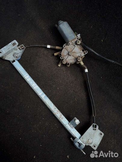 Стеклоподъемник Audi 100 (45)