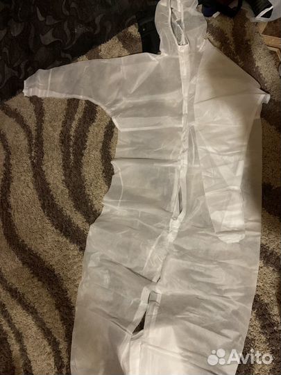 Защитный костюм