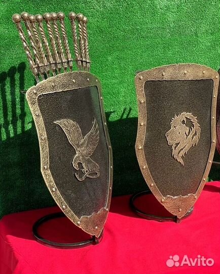 Подставка под шампуры Щит