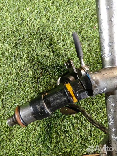 Топливные форсунки с рампой на Infiniti M35