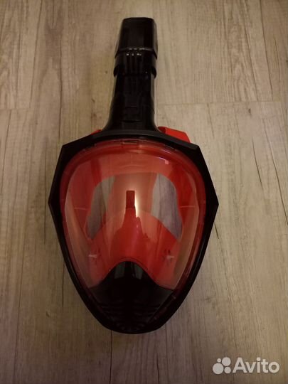 Маска для подводного плавания с трубкой