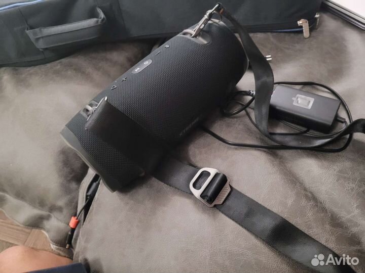 Портативная колонка bluetooth JBL большая