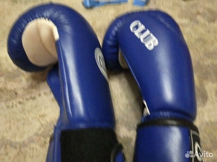 Боксерские перчатки детские 8 oz