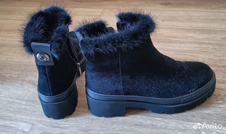 Полуботинки зимние женские