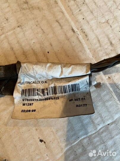 Электропроводка крышки багажника Volvo S80