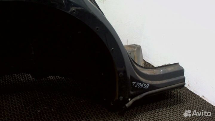 Задняя четверть Volkswagen Tiguan 2020, 2022