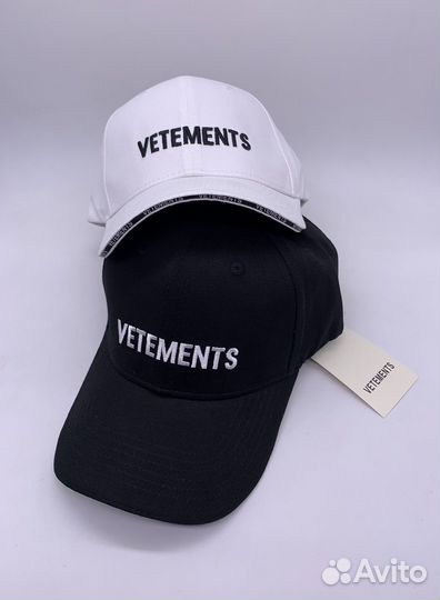 Бейсболка vetements