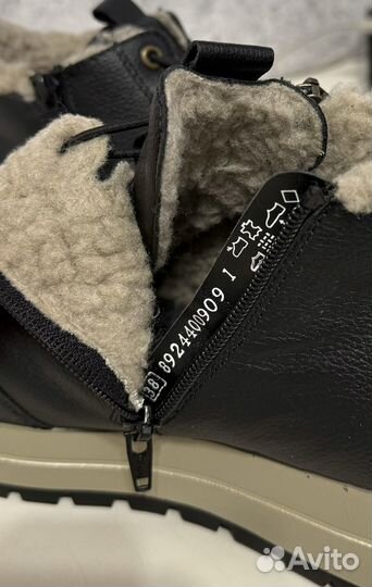 Полуботинки женские зимние 38 р
