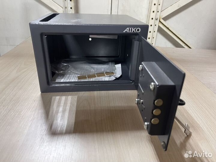 Сейф Aiko T-170