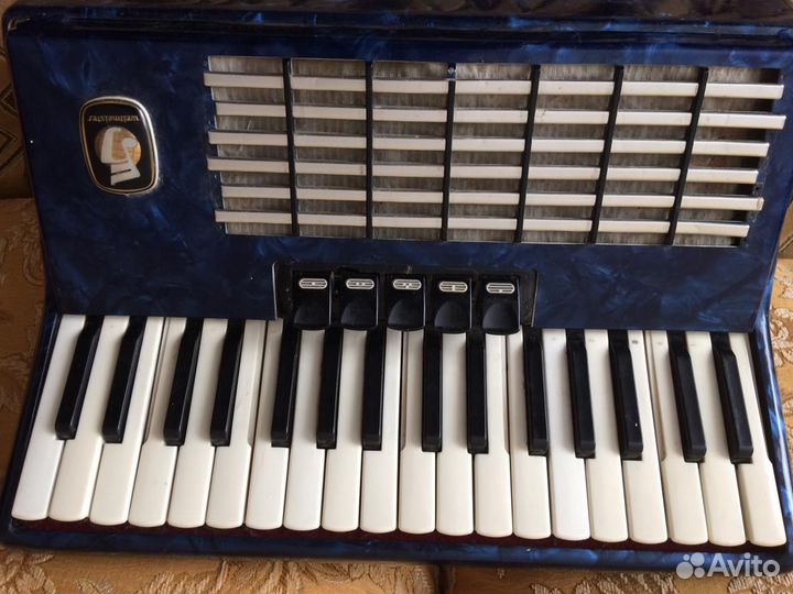 Аккордеон weltmeister 3/4
