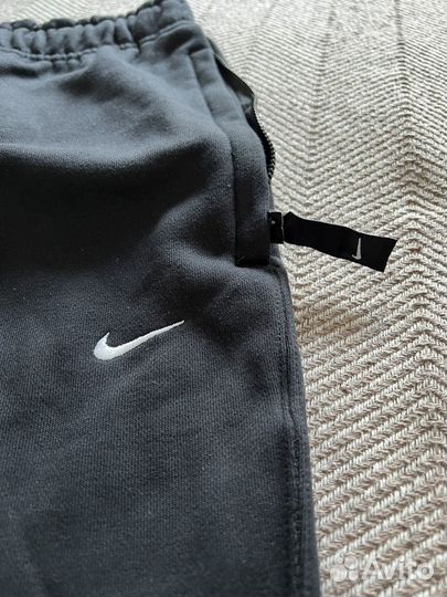 Спортивные штаны nike logo