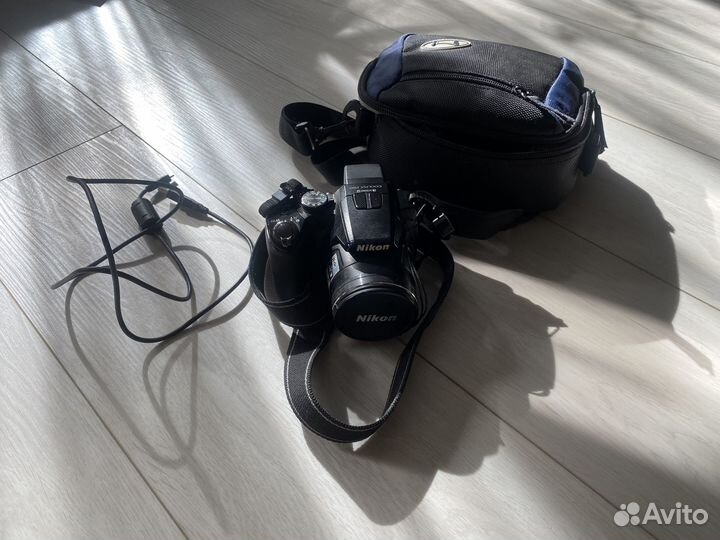 Зеркальный фотоаппарат nikon