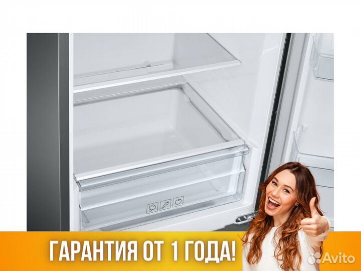 Холодильник Samsung