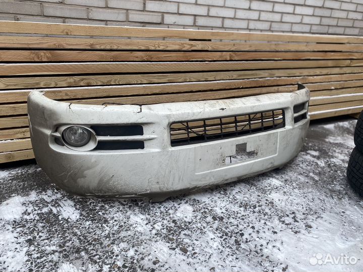 Передний бампер Ипсум