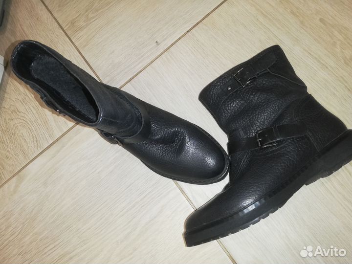 Женская обувь 38