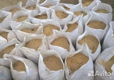 Чернозем-навоз-опил в мешках или самосвалом