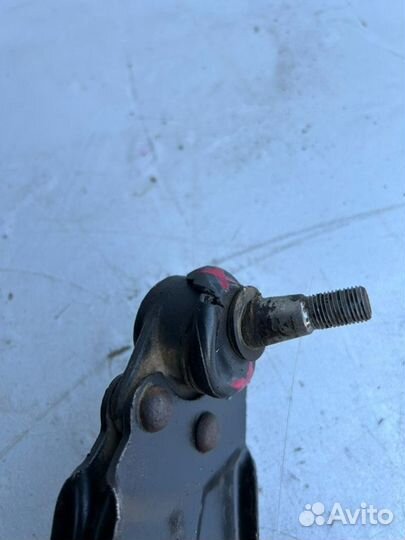 Рычаг подвески передний левый Fiat Albea 350A1000