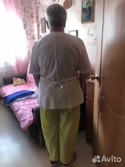 Медицинский костюм женский