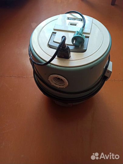 Пылесос уралец СССР