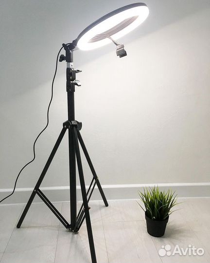 Кольцевые лампы с гарантией