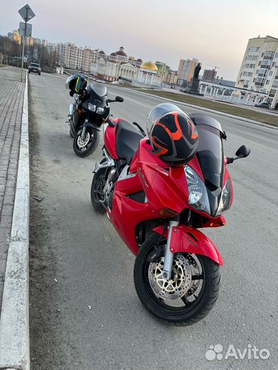 Honda VFR 800