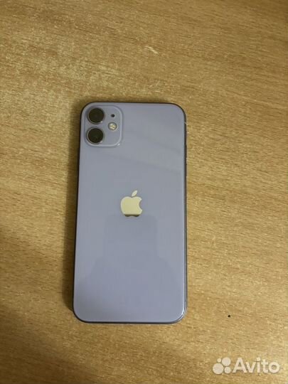 iPhone 11, 64 ГБ