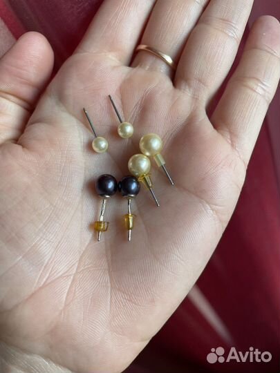 Серьги-пусеты жемчуг натуральный черный и белый