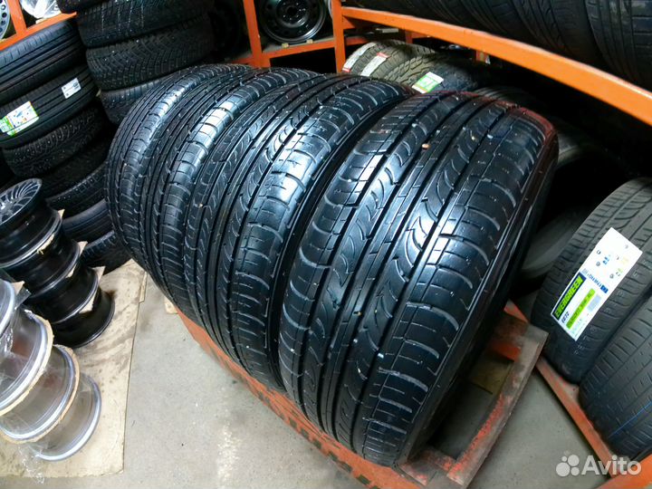 Roadstone Classe Premiere CP672 215/55 R17