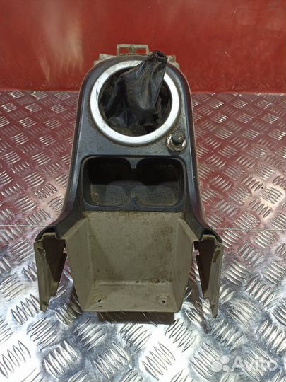 Консоль рычага кпп Lifan Smily / 320 хэтчбек 1.3