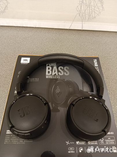 Беспроводные наушники jbl tune 520bt