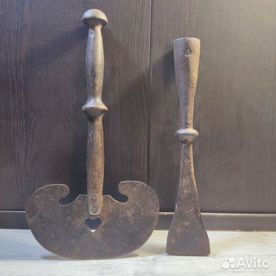 Старинная сечка и пешня