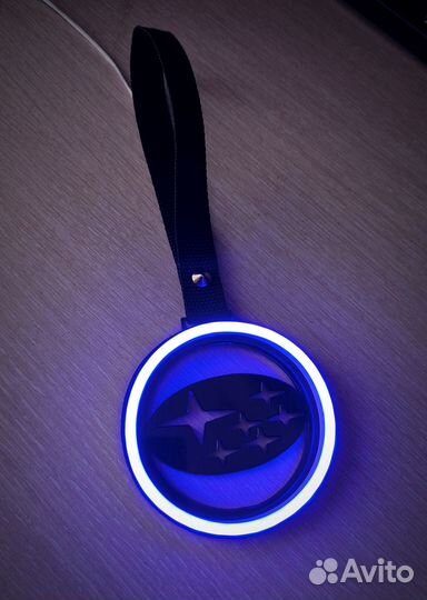 Неоновые цурикавы с маркой автомобиля