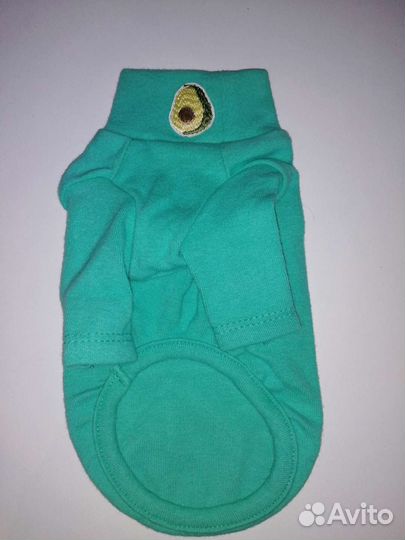 Кофточка для маленькой собачки