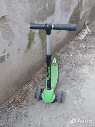 Самокат детский трехколесный складной