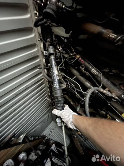 Рулевая рейка Mazda Familia 323