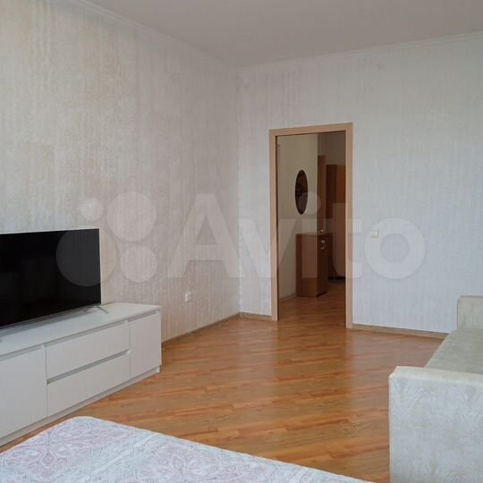 1-к. квартира, 42 м², 10/25 эт.