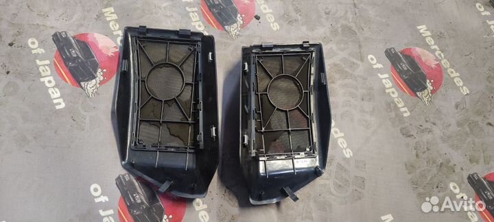 Сетки динамиков задней полки Mercedes-Benz w124