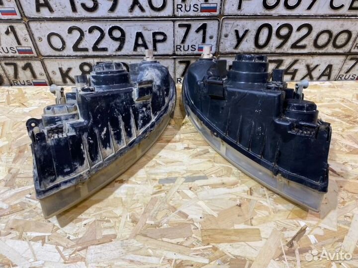 Фары Hyundai Matrix хетчбэк 2005