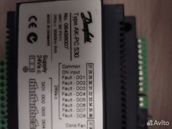 Контроллер AK-PC 530