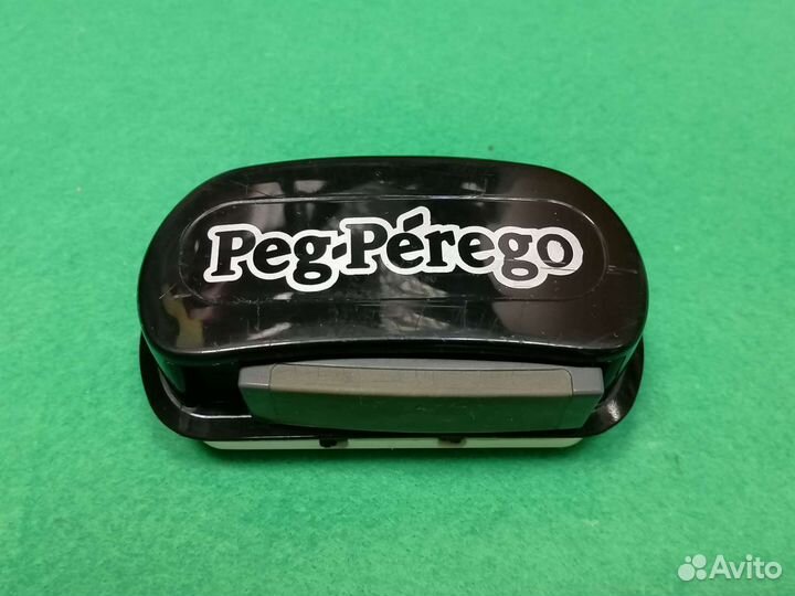 Кнопка (рычаг) снятия люльки детской коляски Peg-P