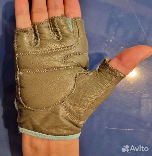 Перчатки для фитнеса женские MadMax новые