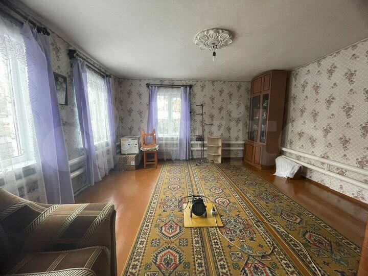 Дом 74 м² на участке 4 сот.