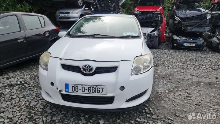 Амортизатор задней балки toyota auris E150