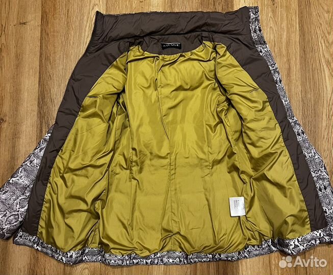 Куртка демисезонная размер 42