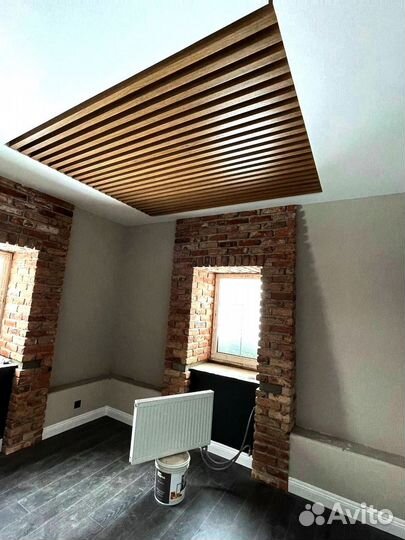 Деревянный потолок из массива дерева