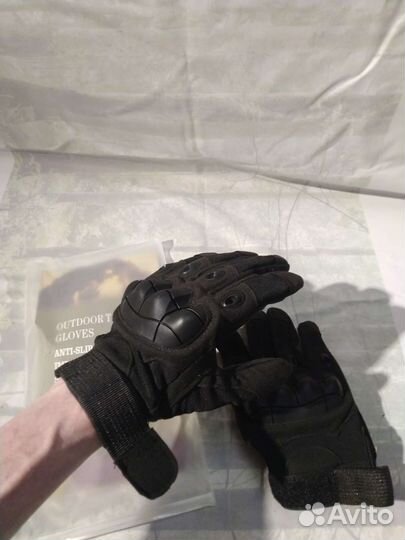 Перчатки тактические и защита локтей и колен