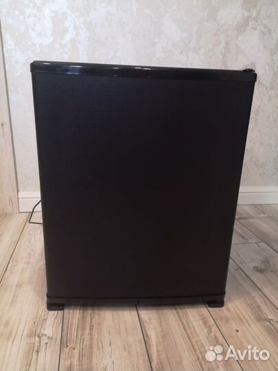 Мини бар холодильник